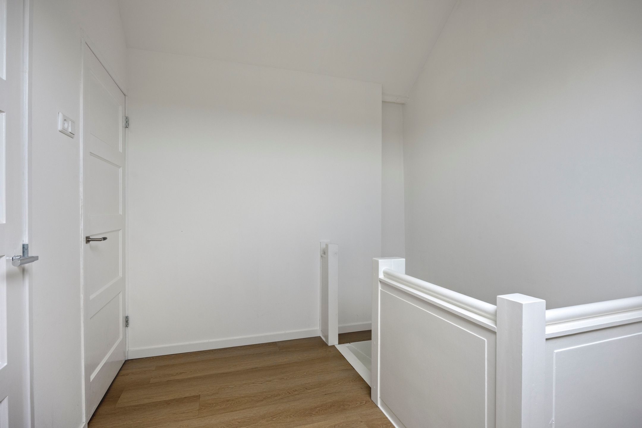 Photo 30 of Van Lennepstraat 24