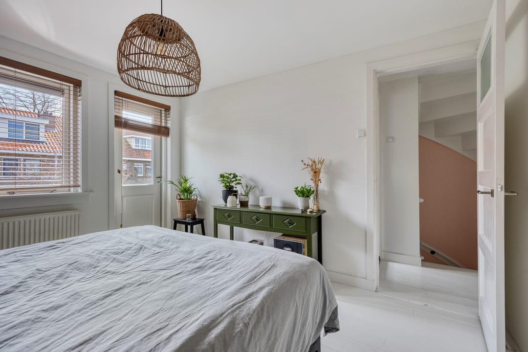 Photo 22 of Van Lennepstraat 24