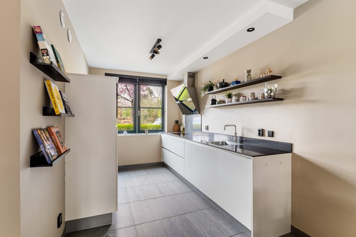 Foto 4 van Mercuriushof 12