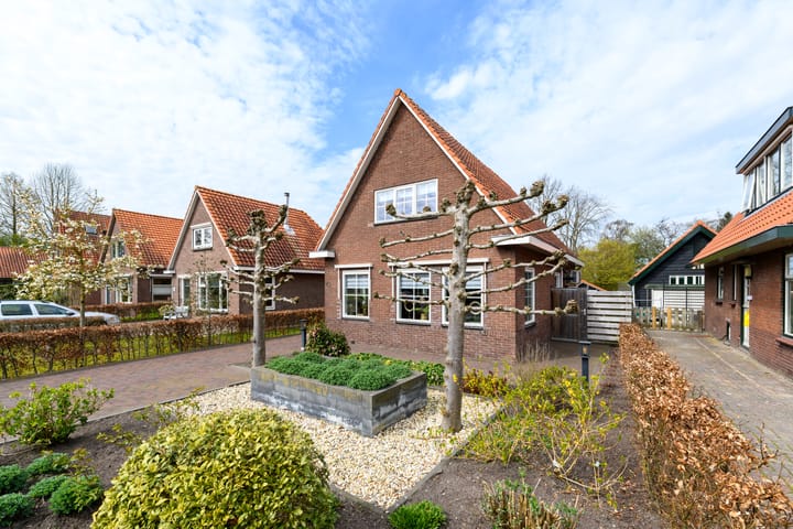 Foto 2 van Oosterstreek 93