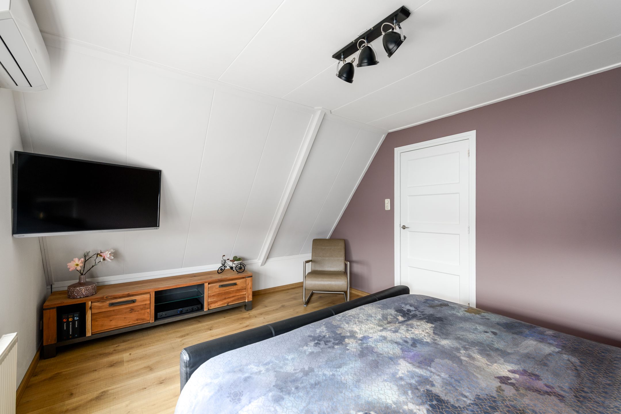 Foto 21 van Oosterstreek 93