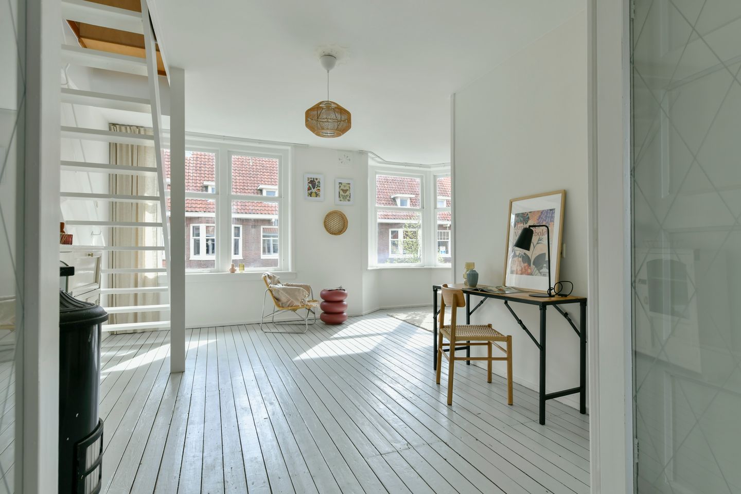 Photo 4 of Woestduinstraat 104-2