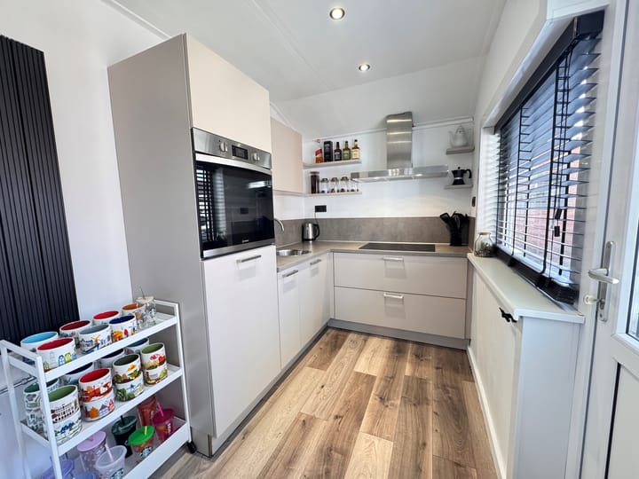 Photo 3 of Meidoornstraat 2