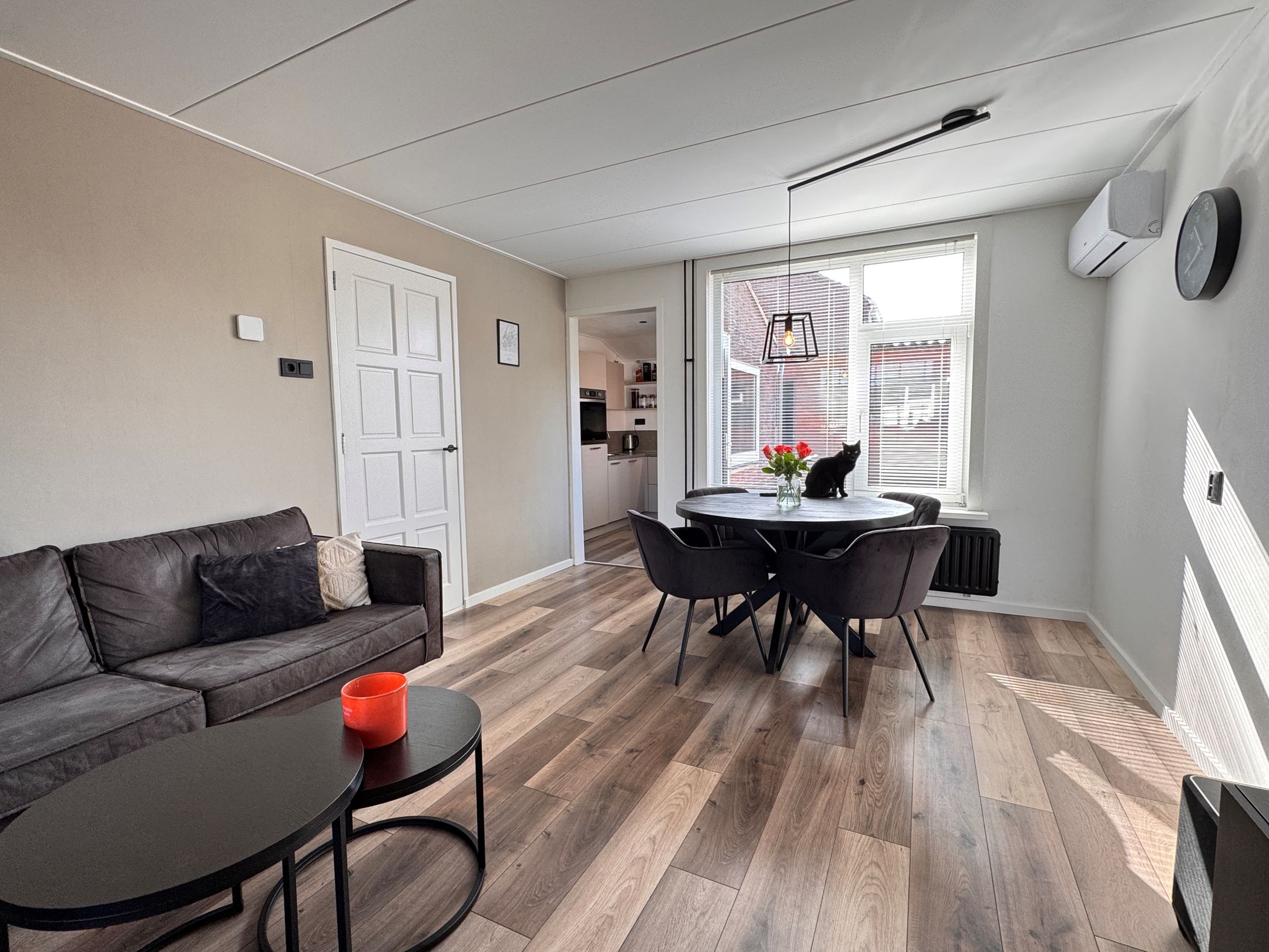 Photo 9 of Meidoornstraat 2