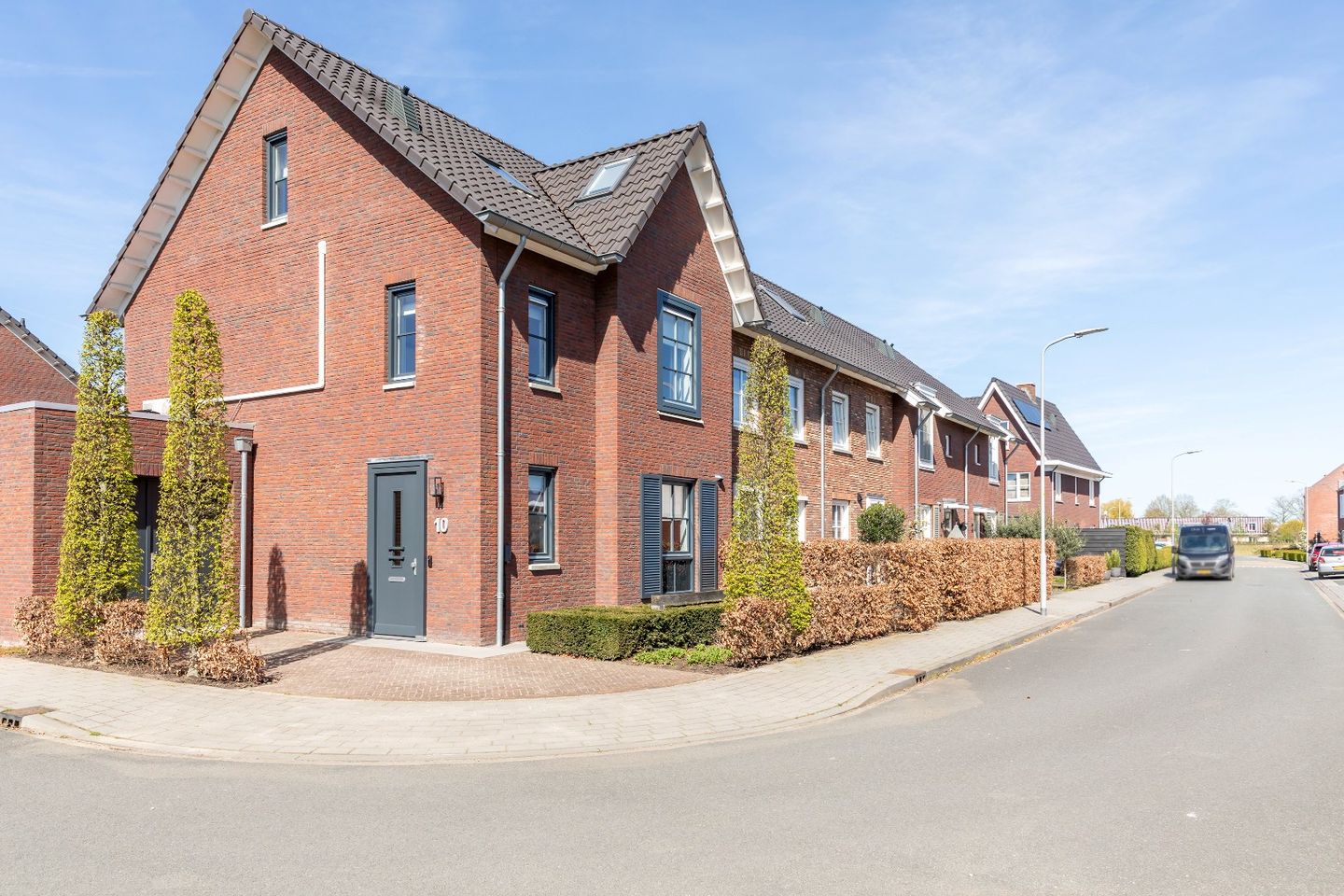 Foto 49 van Burgemeester Jhr G A van Nispenstraat 10