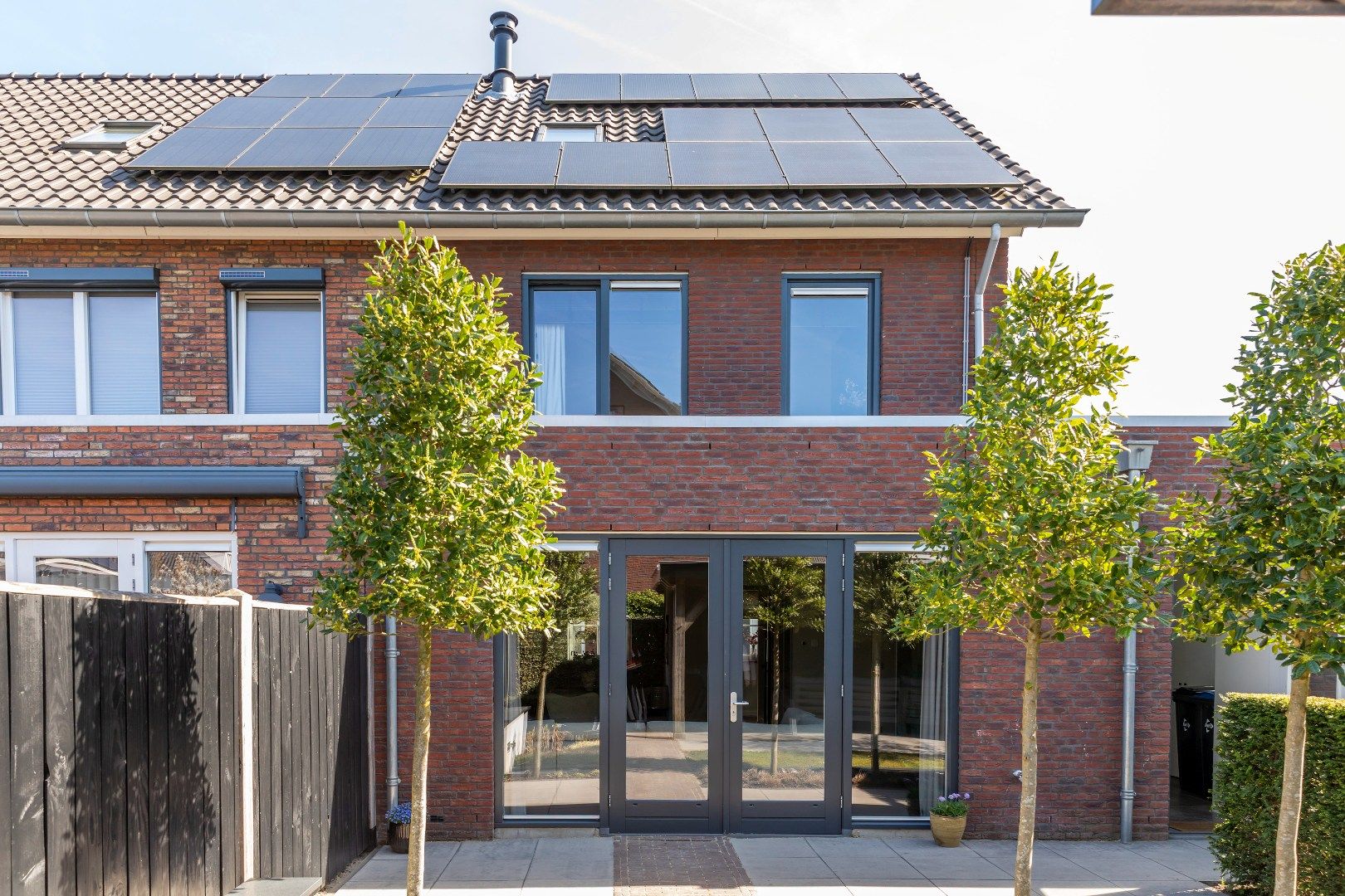 Foto 48 van Burgemeester Jhr G A van Nispenstraat 10