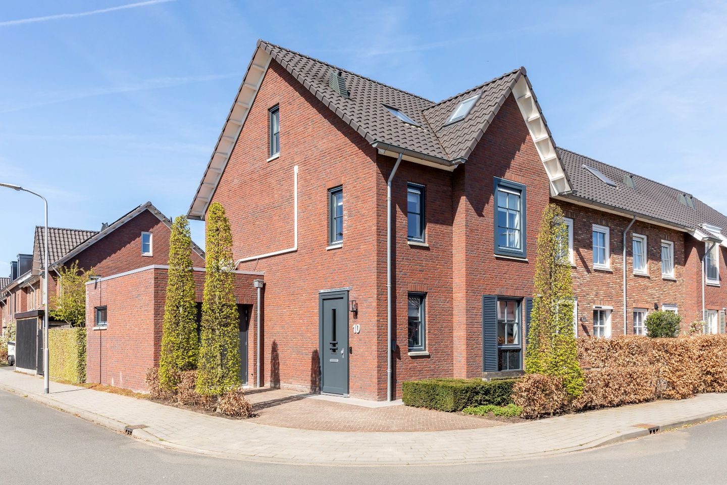 Foto 5 van Burgemeester Jhr G A van Nispenstraat 10