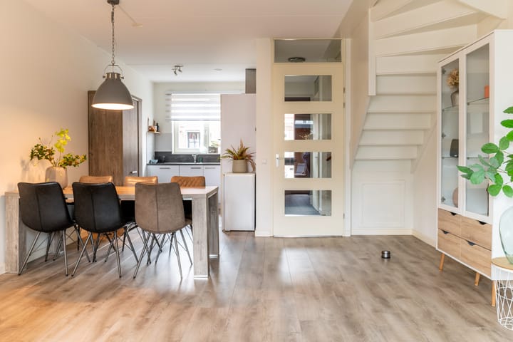 Foto 4 van Burgemeester van Meetelenstraat 34