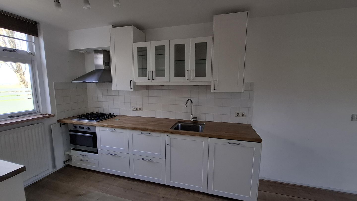 Photo 5 of Offenbachstraat 4