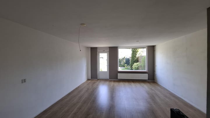 Foto 3 van Offenbachstraat 4