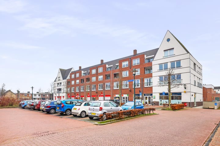 Foto 2 van Burgemeester Geradslaan P 16