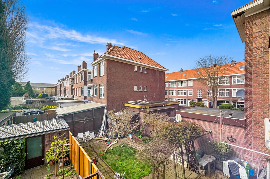Photo 8 of Brinckerinckstraat 90