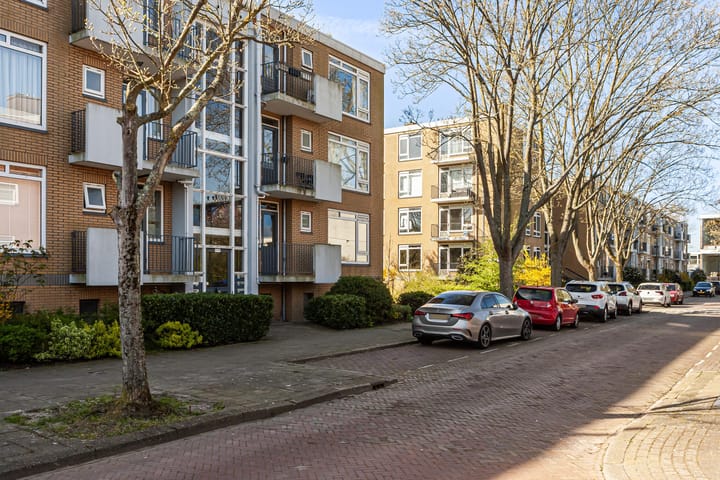 Photo 2 of Valeriusstraat 196