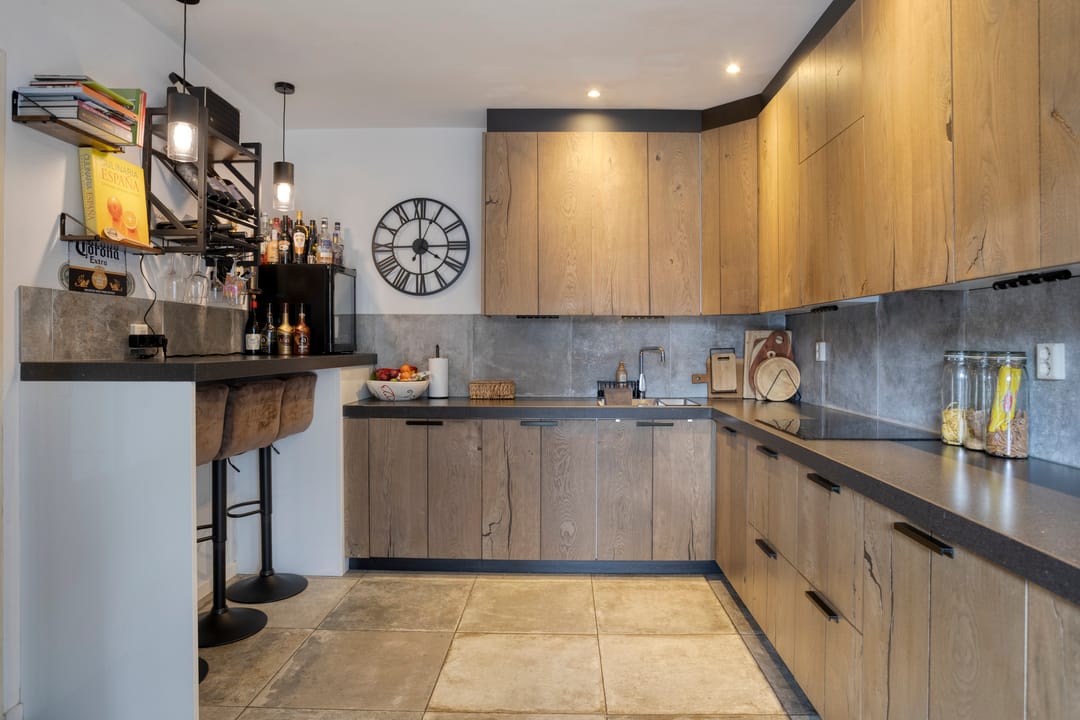 Foto 16 van Heugemerstraat 221-C