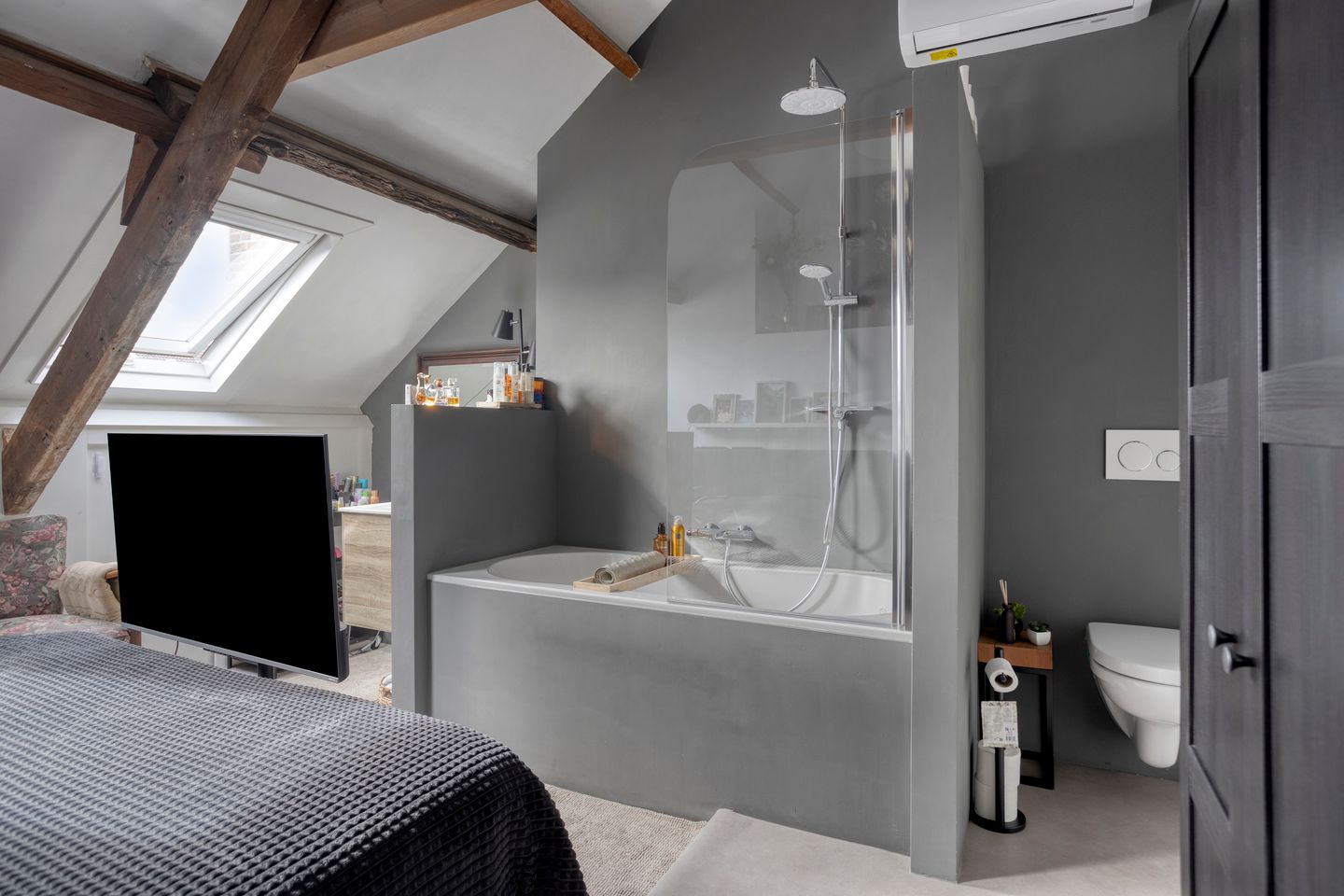 Foto 25 van Heugemerstraat 221-C