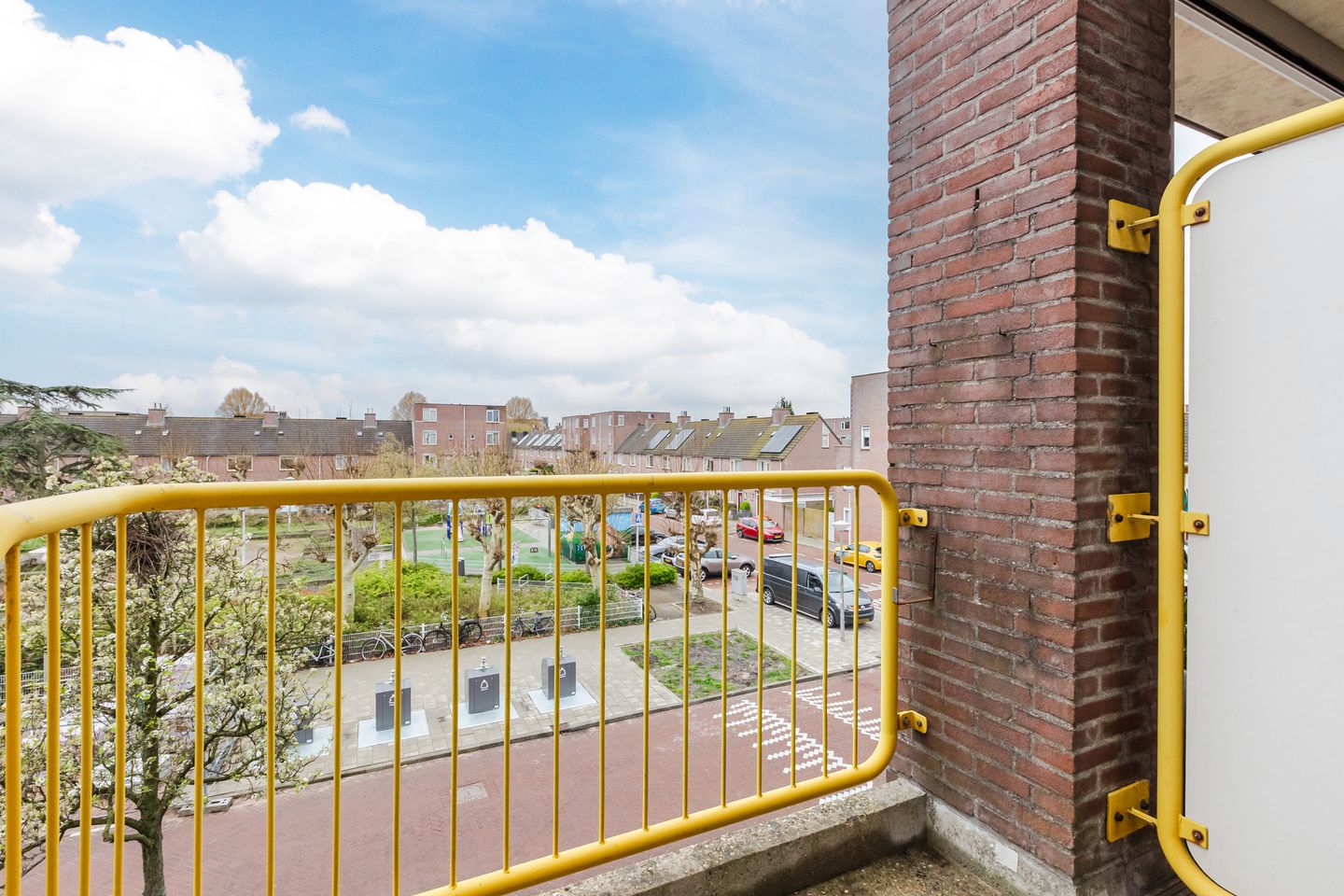 Foto 25 van M. Gandhilaan 69