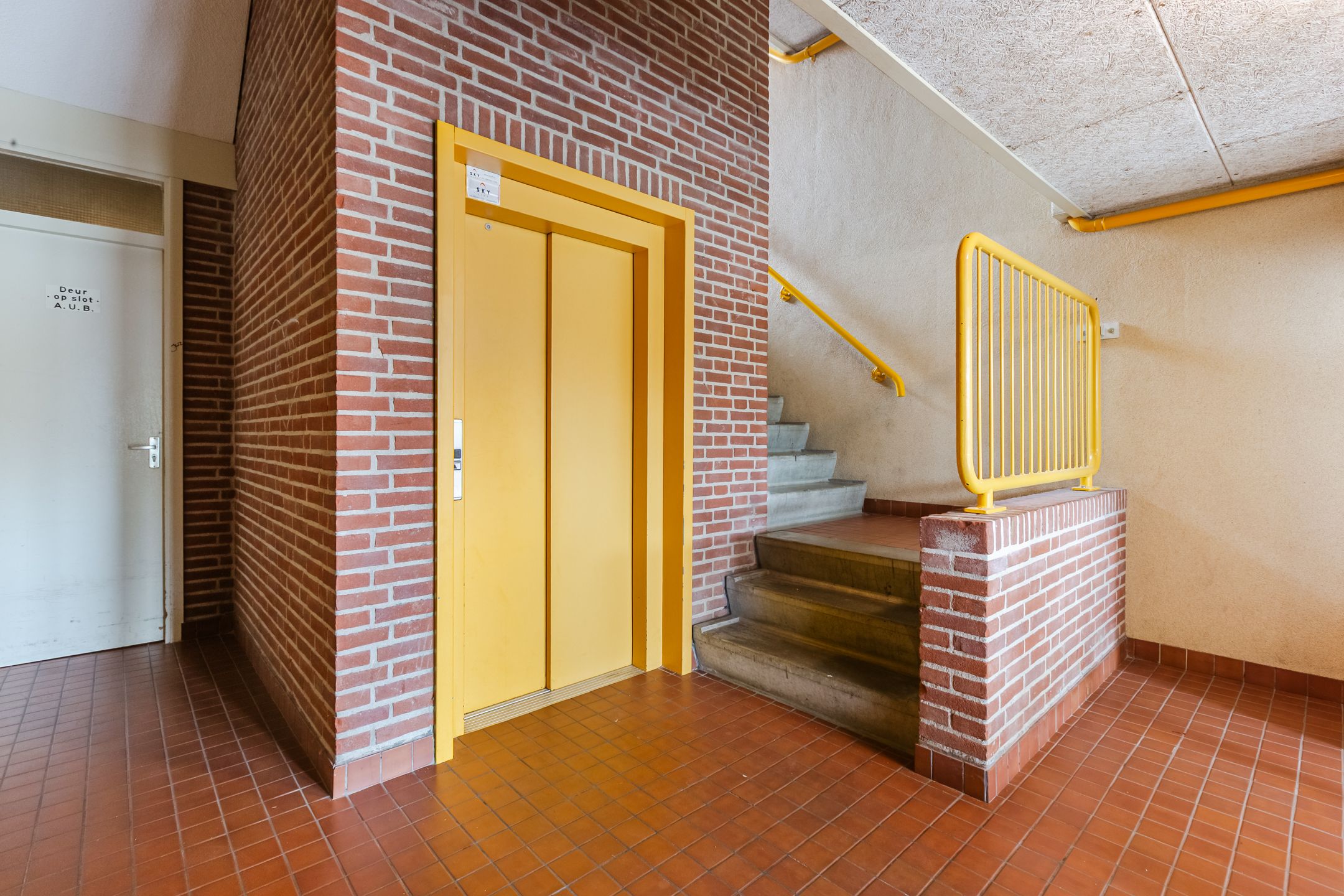 Foto 6 van M. Gandhilaan 69