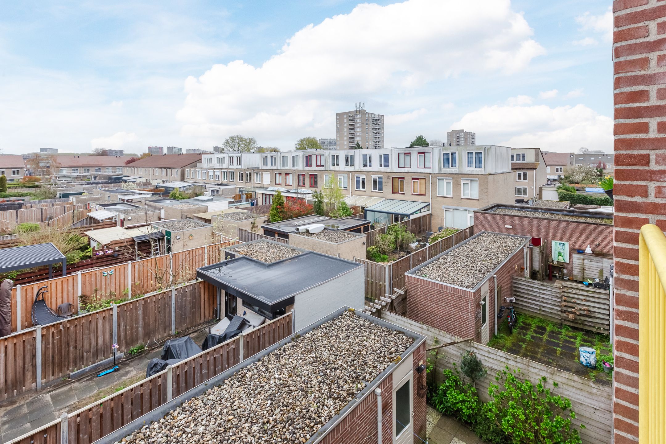 Foto 27 van M. Gandhilaan 69