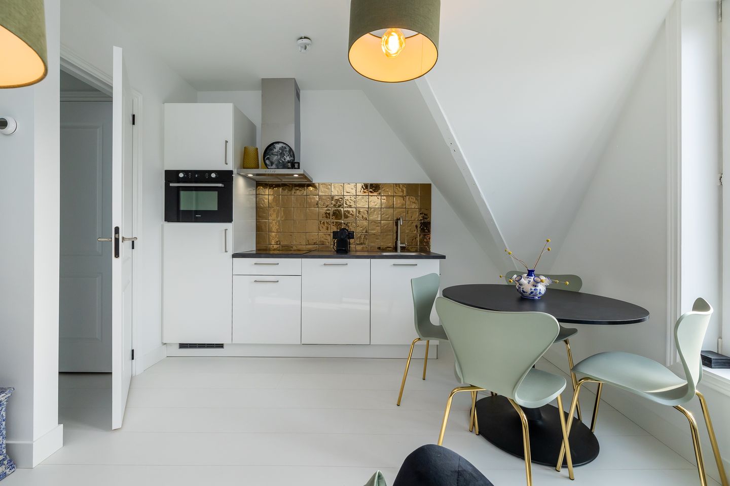 Foto 10 van Gasthuisvest 15-C