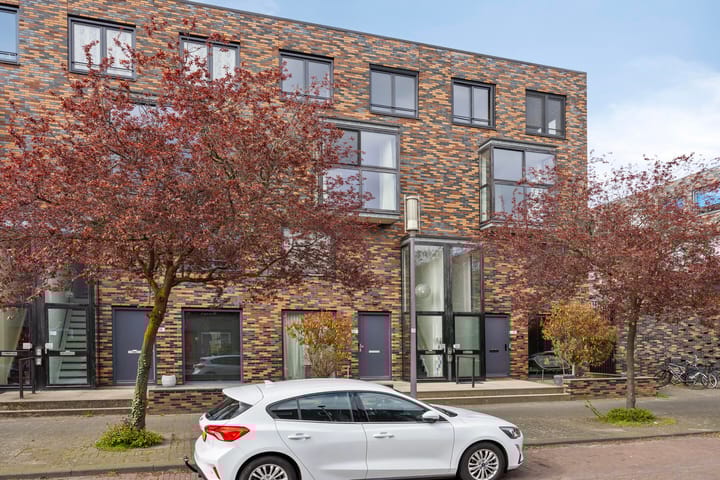 Foto 2 van J.H. van den Broekstraat 15