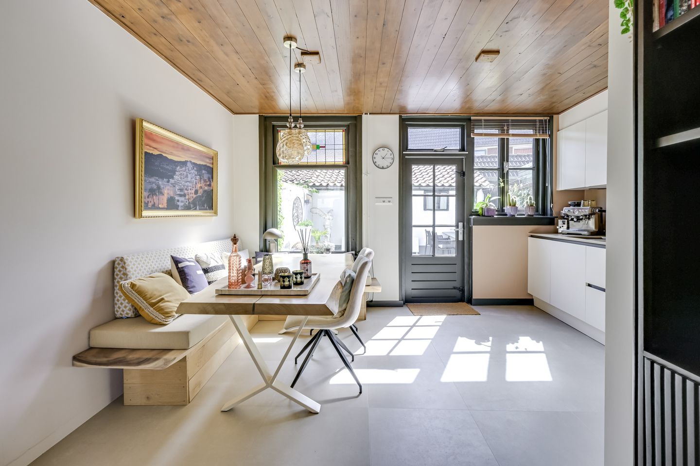 Photo 14 of Wilhelminastraat 39