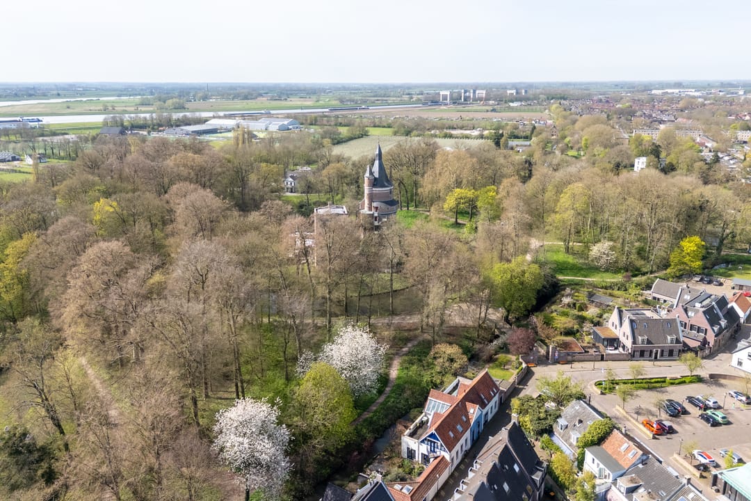 Photo 47 of Wilhelminastraat 39