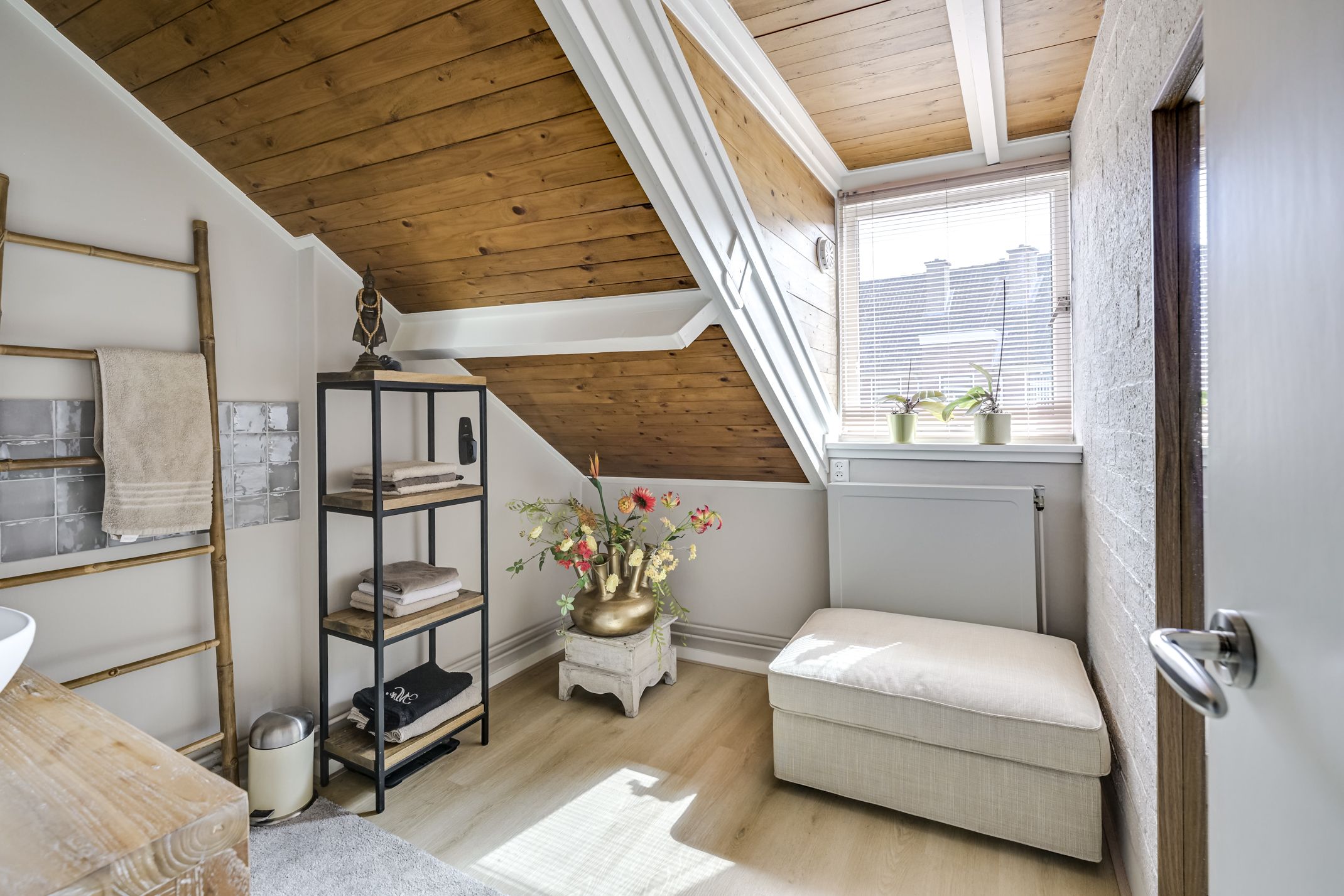 Photo 36 of Wilhelminastraat 39