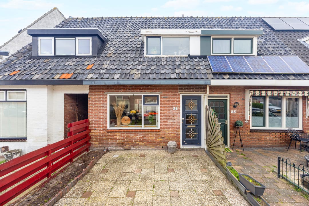 Photo 1 of Rozenstraat 21