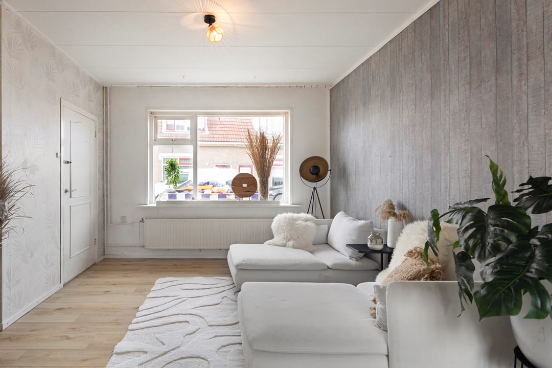 Photo 2 of Rozenstraat 21