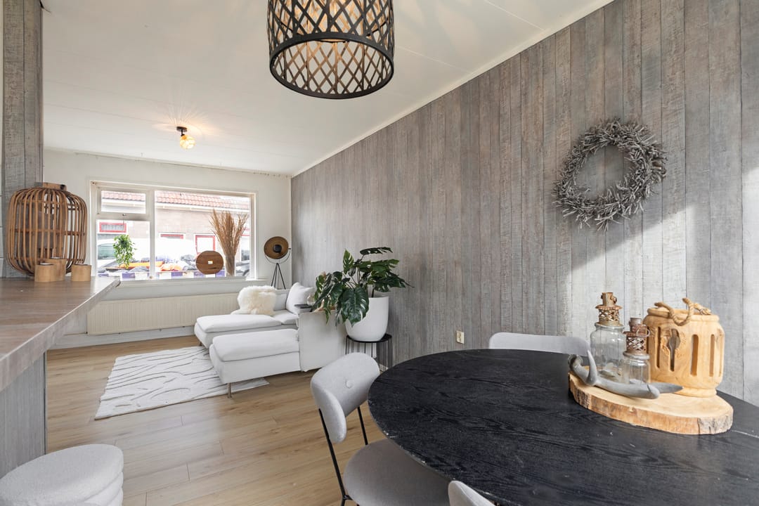 Photo 8 of Rozenstraat 21