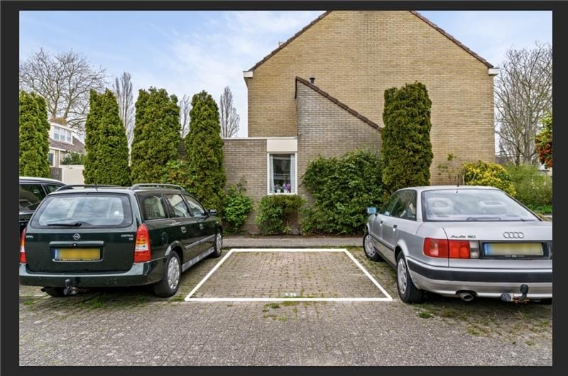 Photo 42 of Rotiusstraat 40