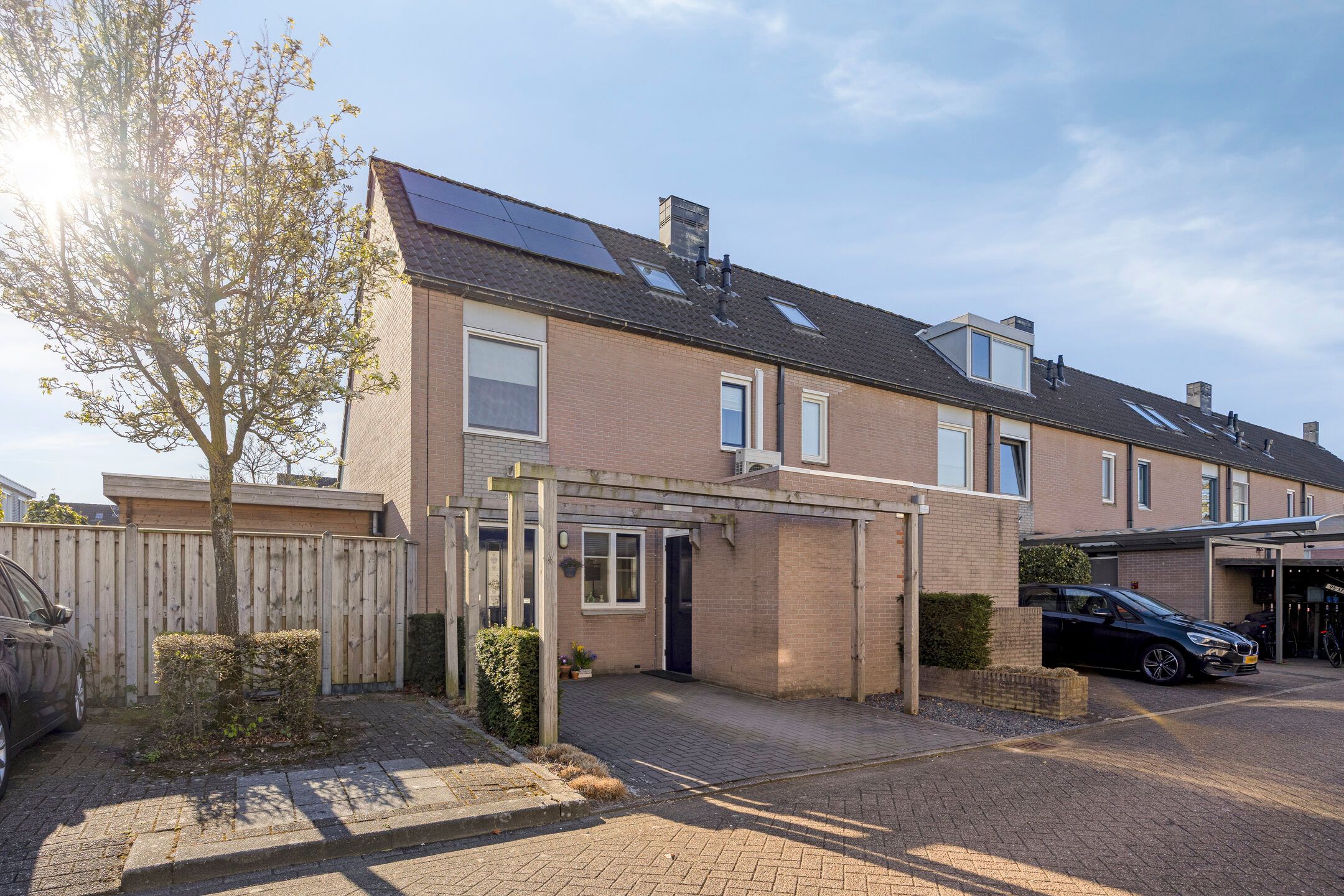 Flora Bilderbeekstraat 1 