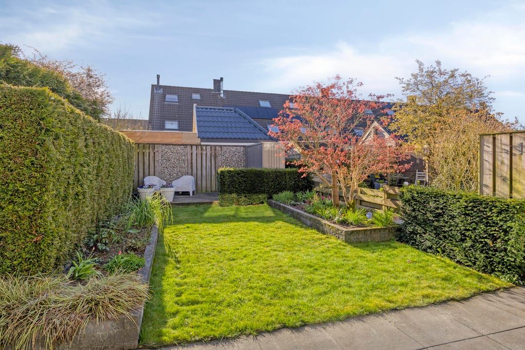 Photo 2 of Flora Bilderbeekstraat 1