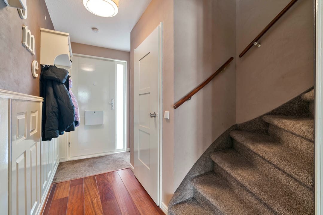 Spacious Family Home with Energy Label A in Green Tanthof-West — 8