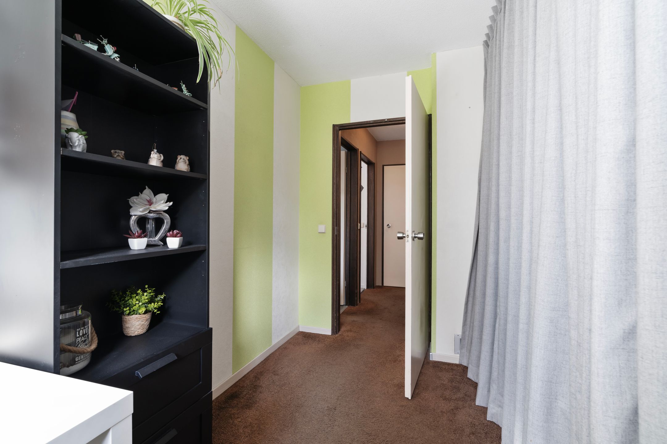Spacious Family Home with Energy Label A in Green Tanthof-West — 18