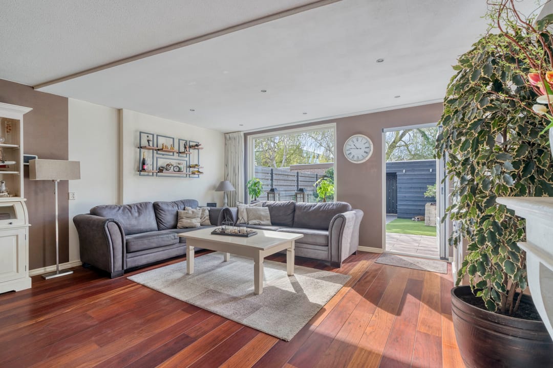 Spacious Family Home with Energy Label A in Green Tanthof-West — 11