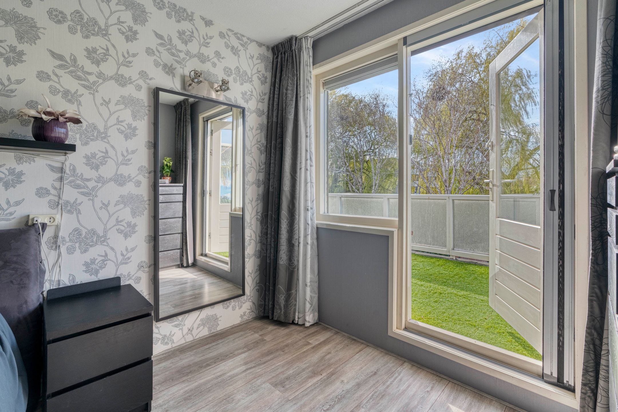 Spacious Family Home with Energy Label A in Green Tanthof-West — 21