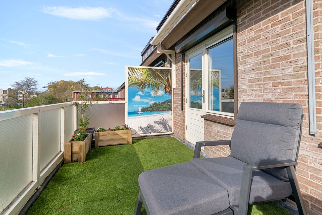 Spacious Family Home with Energy Label A in Green Tanthof-West — 23