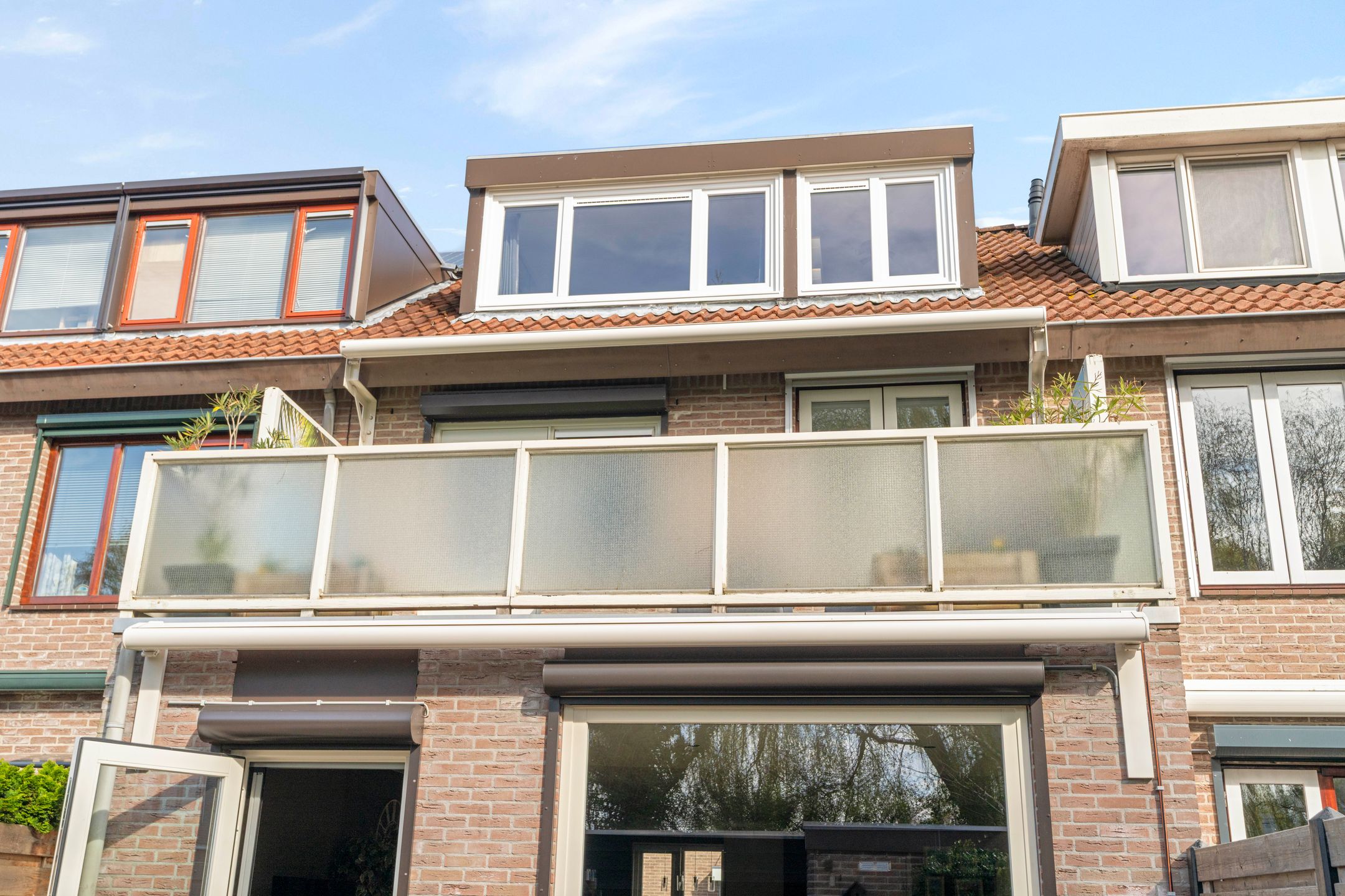 Spacious Family Home with Energy Label A in Green Tanthof-West — 42