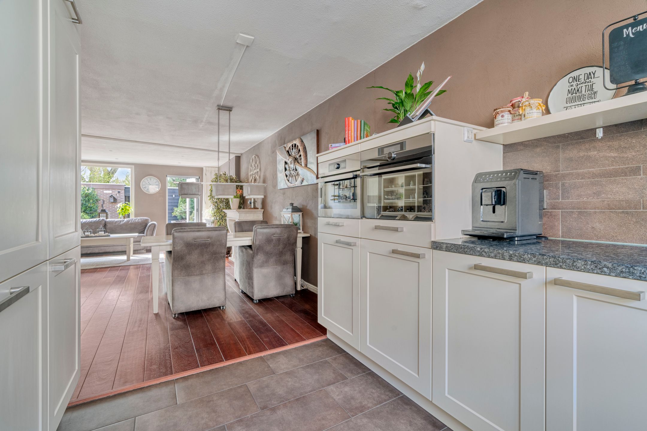 Spacious Family Home with Energy Label A in Green Tanthof-West — 15