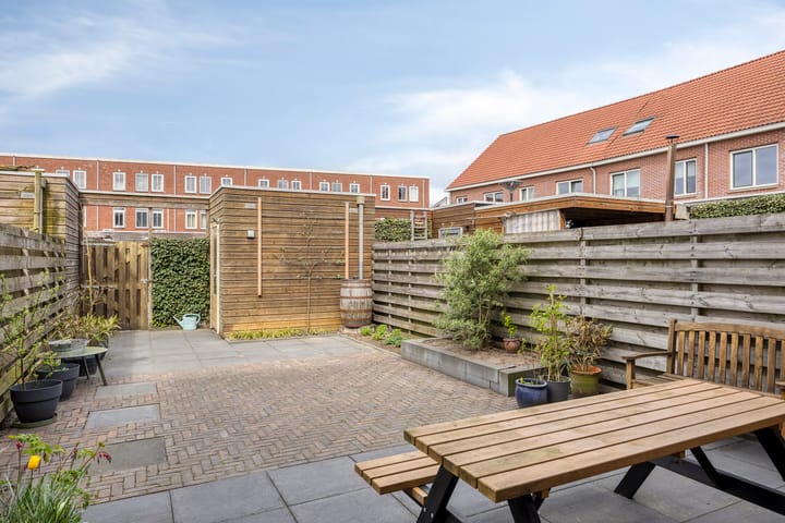 Photo 4 of Mr. W. Doornbosstraat 17