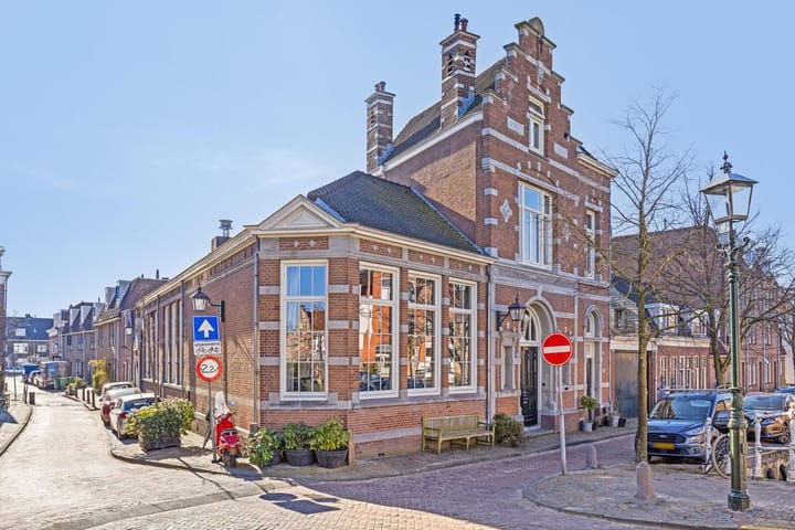 Foto 3 van Burgwal 69