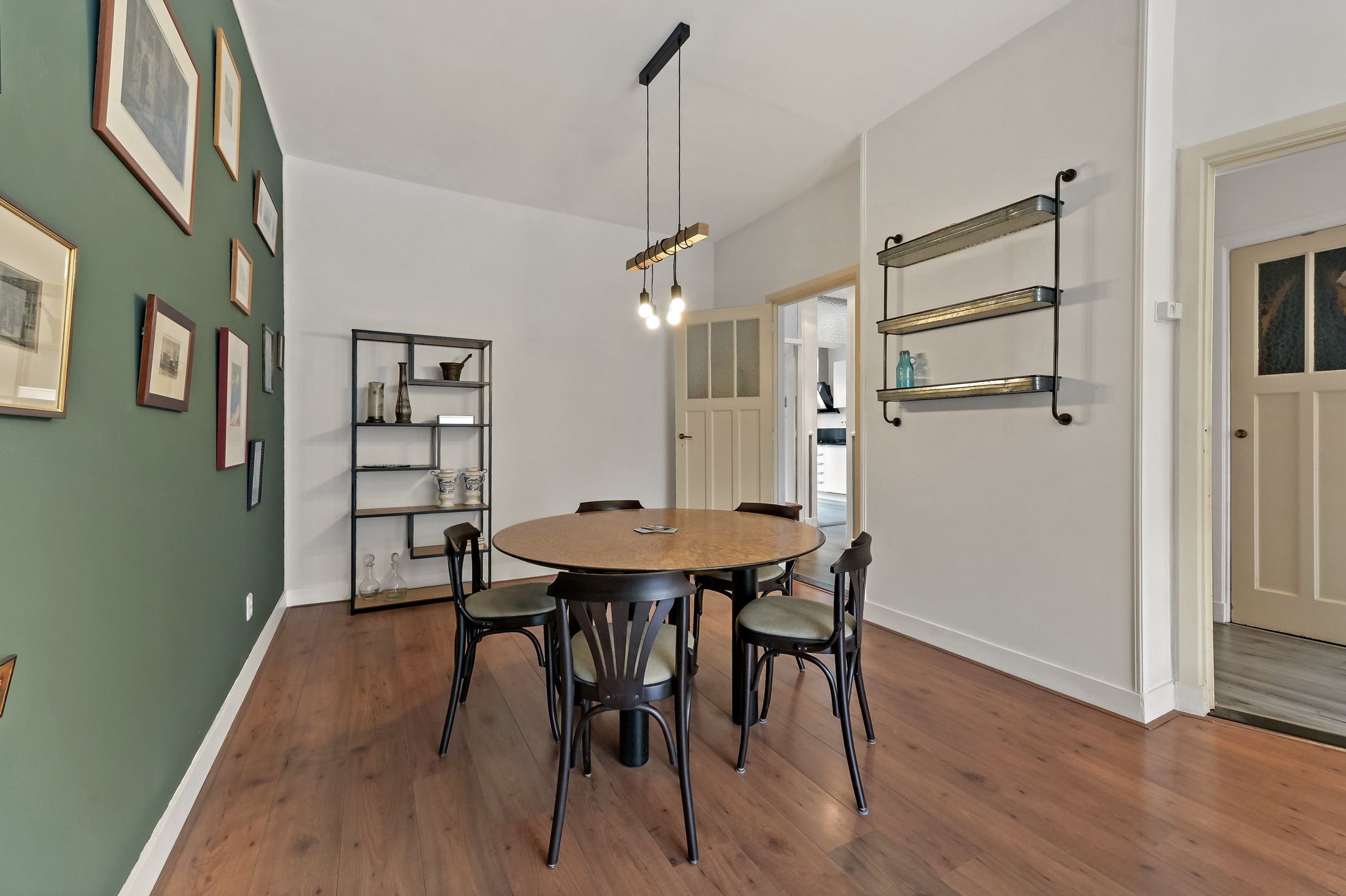 Foto 12 van Abrikozenstraat 56