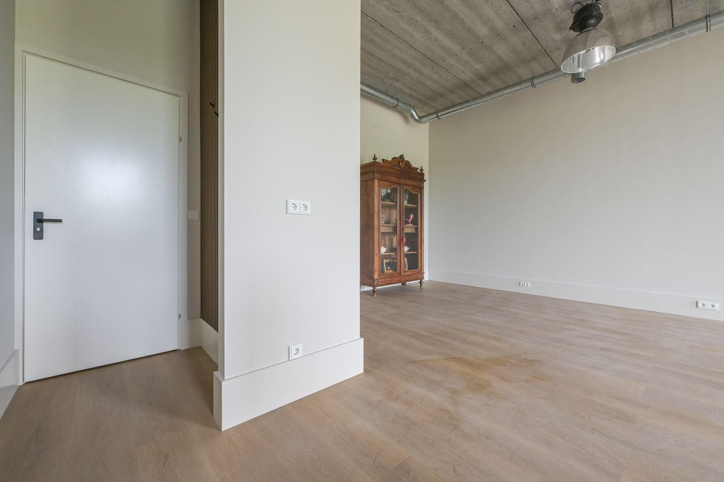 View photo 4 of Deltazijde 34-p