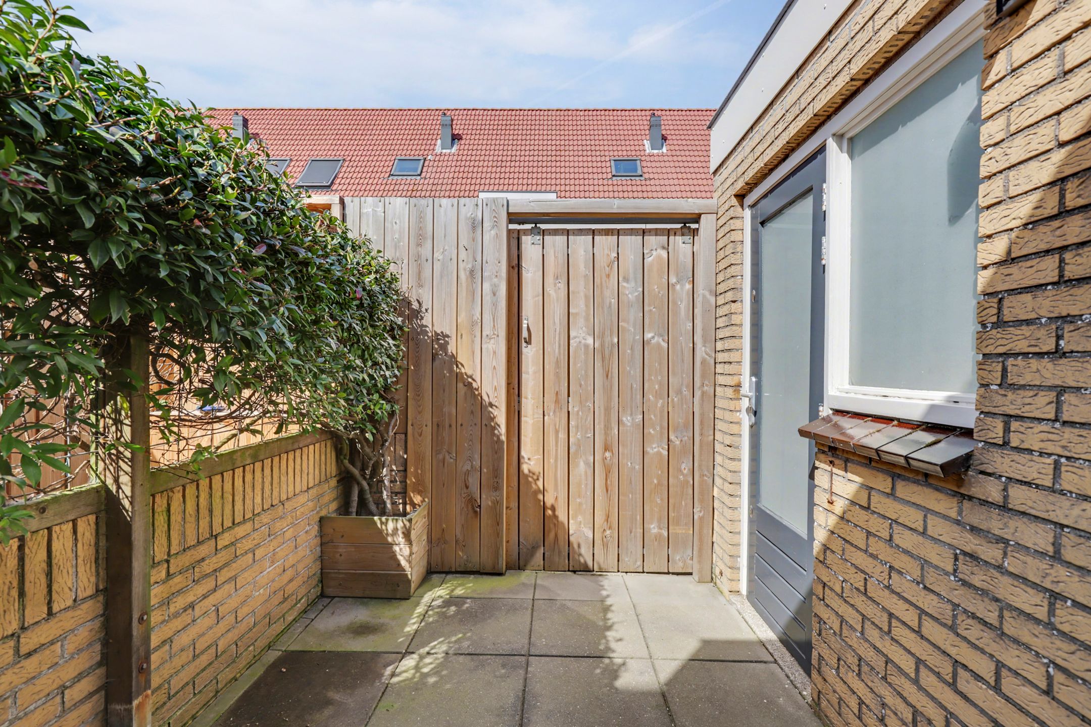 Photo 3 of Mr. de Fremerystraat 14