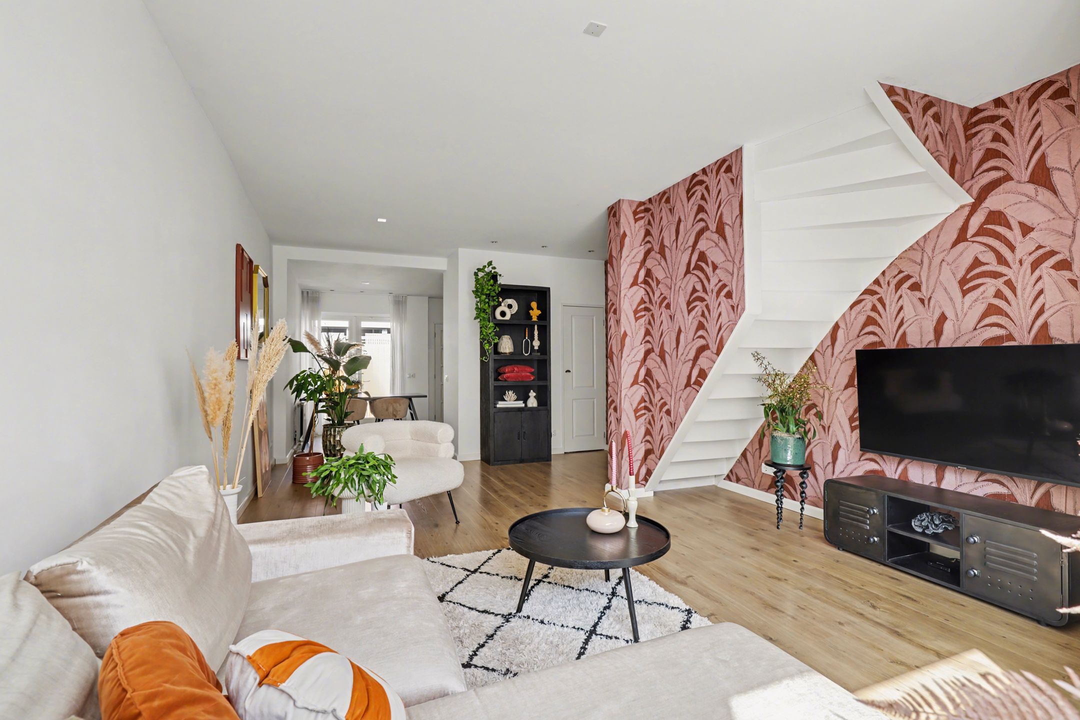 Photo 6 of Mr. de Fremerystraat 14