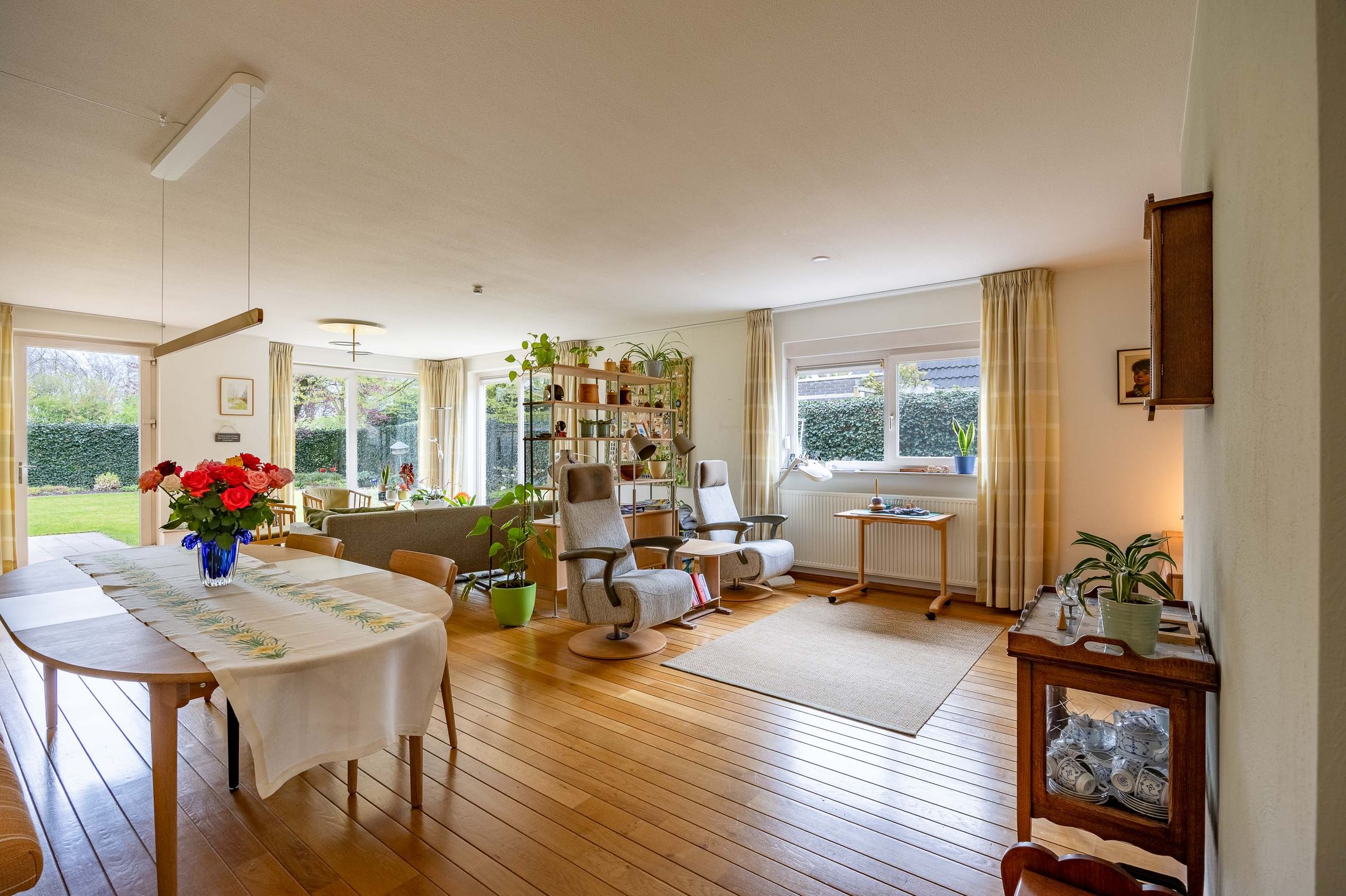 Photo 9 of Zilverschoon 14