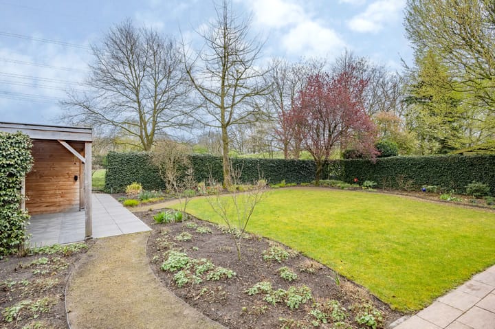 Photo 3 of Zilverschoon 14