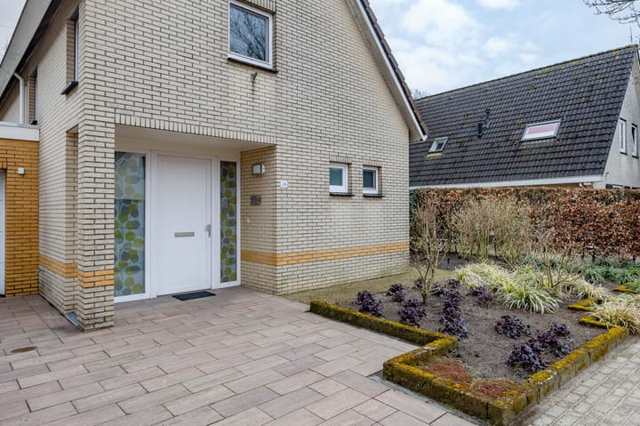 Photo 4 of Zilverschoon 14