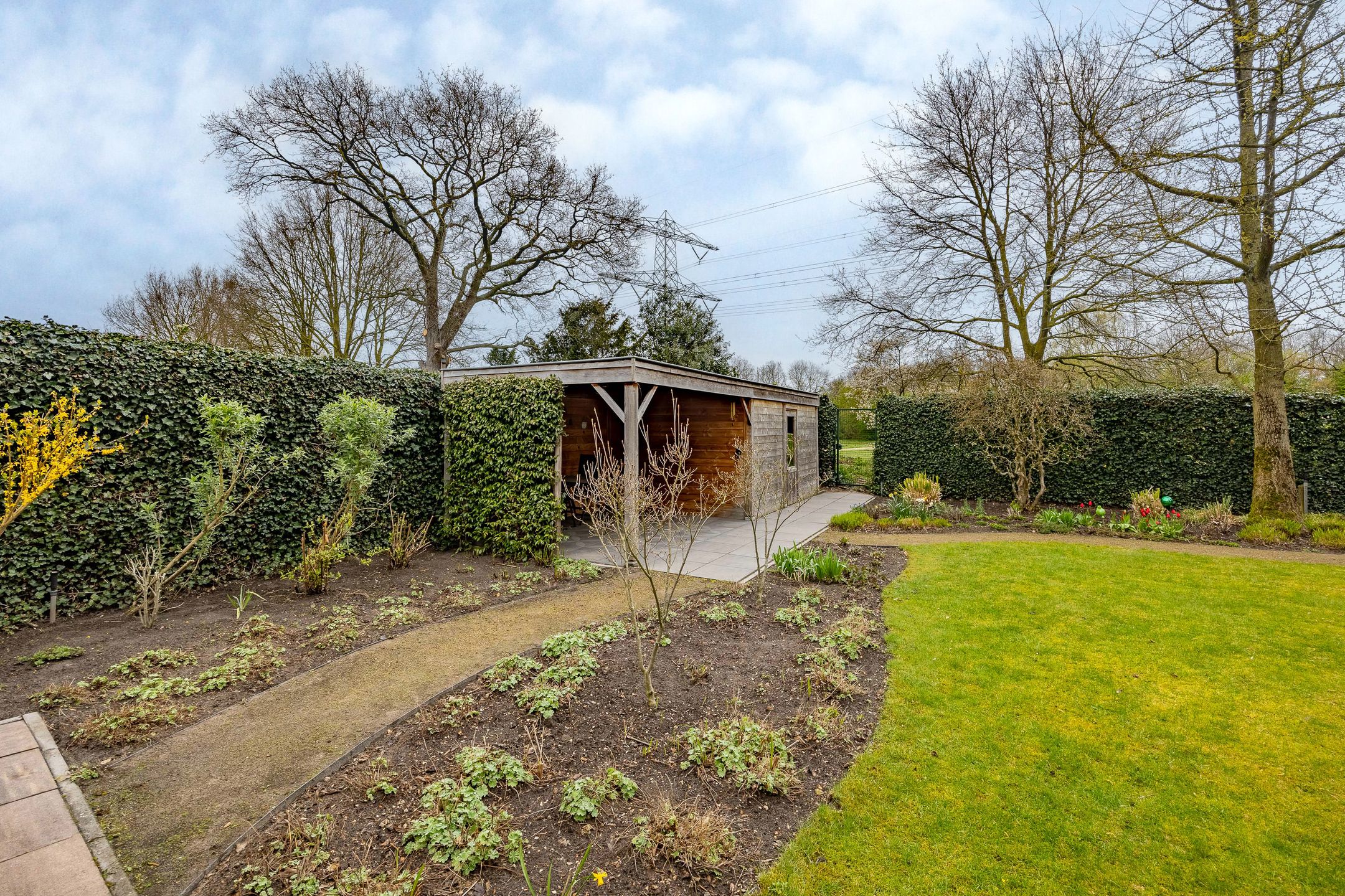 Photo 39 of Zilverschoon 14